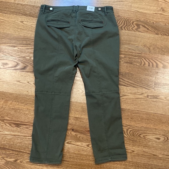 NWT Womens White House black market the straight crop pant olive green - Picture 8 of 14
